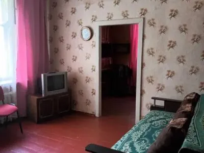 Сдам 2-х комнатную квартиру на длительный срок, порядочным людям..